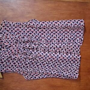 Tahari ASL Pink and Black Geometric Blouse